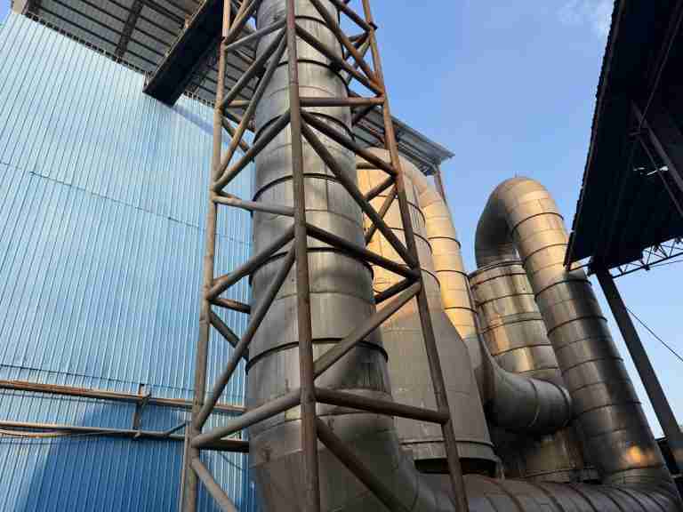 Cyclone and ducting in the lignosulfonate drying section